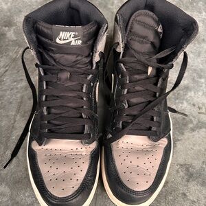 Air Jordan 1 Retro High OG Shadow 2.0 Men’s Size 13 Black Light Smoke Grey White